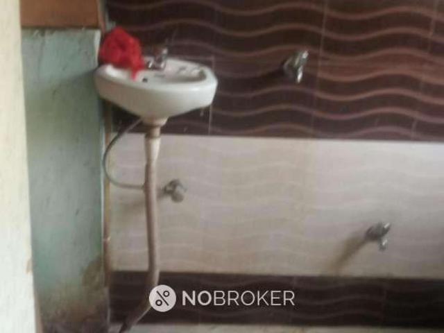 House for sale in Deri
