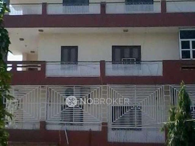 House for sale in Deri