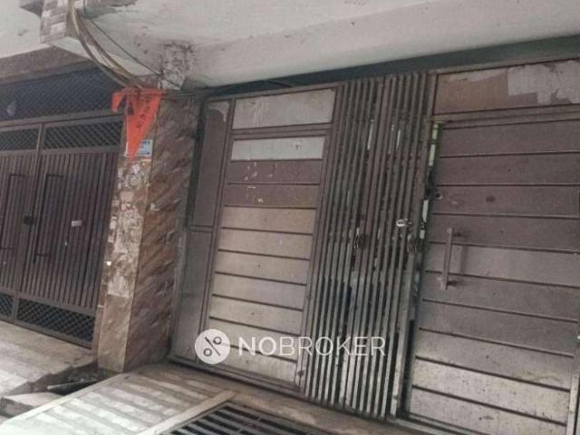 House for sale in East Delhi, Deri