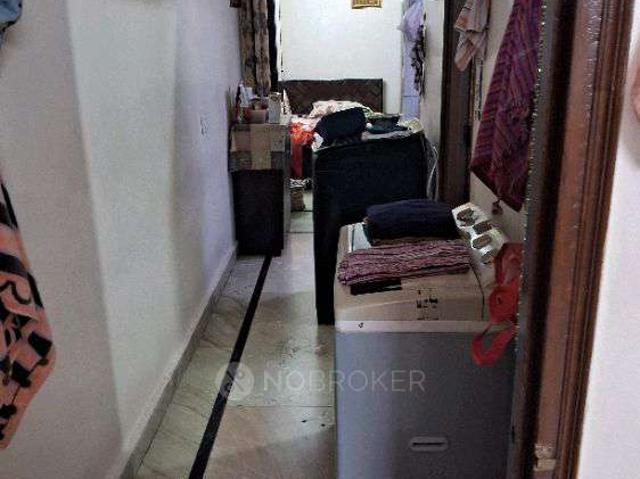 House for sale in North West Delhi, Deri