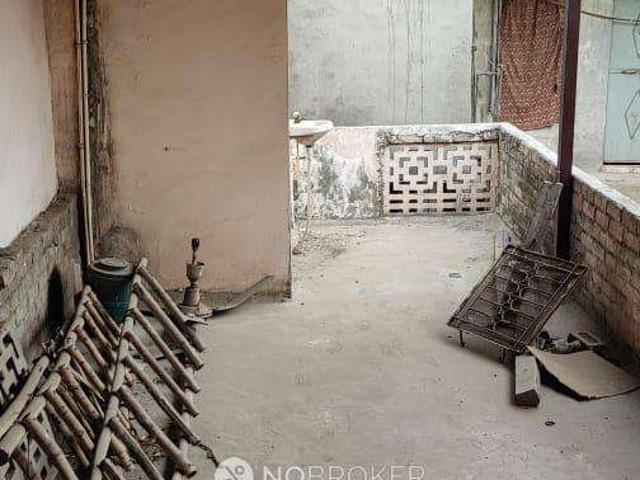 House for sale in West Delhi, Deri