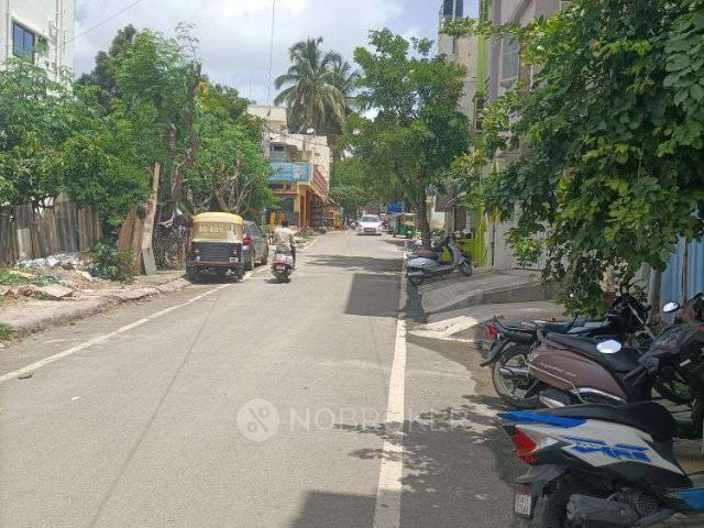 House for sale in Bangalore North, Cox Town - Bangalore