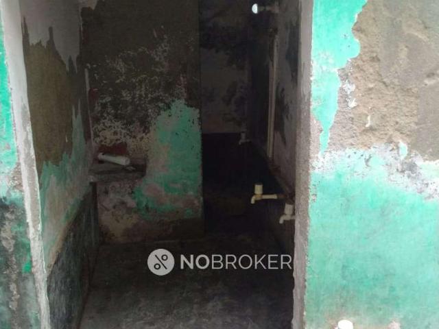 House for sale in South West Delhi, Deri