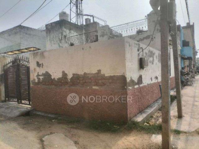 House for sale in South West Delhi, Deri