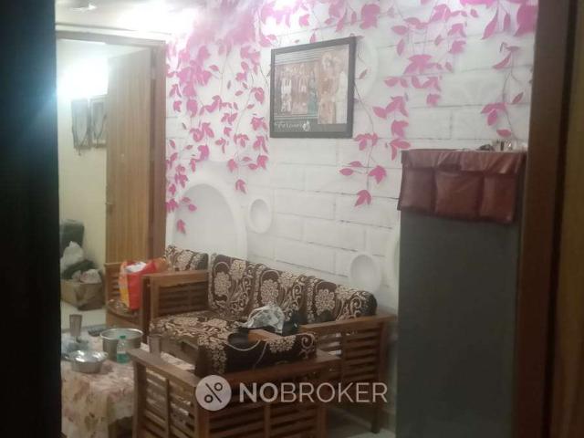 House for sale in Mohan Garden, Delhi