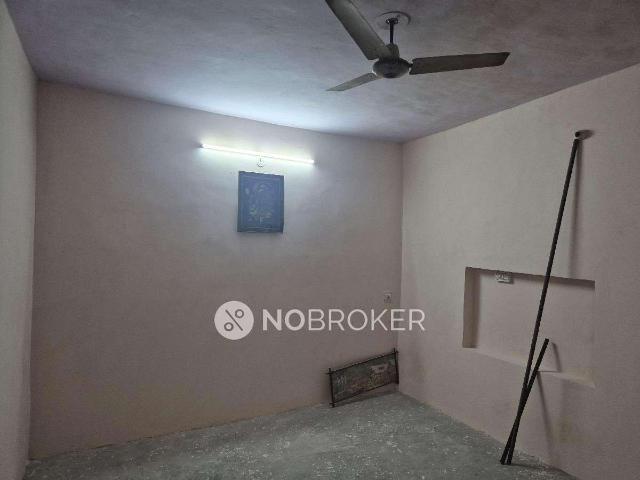 House for sale in Hariana