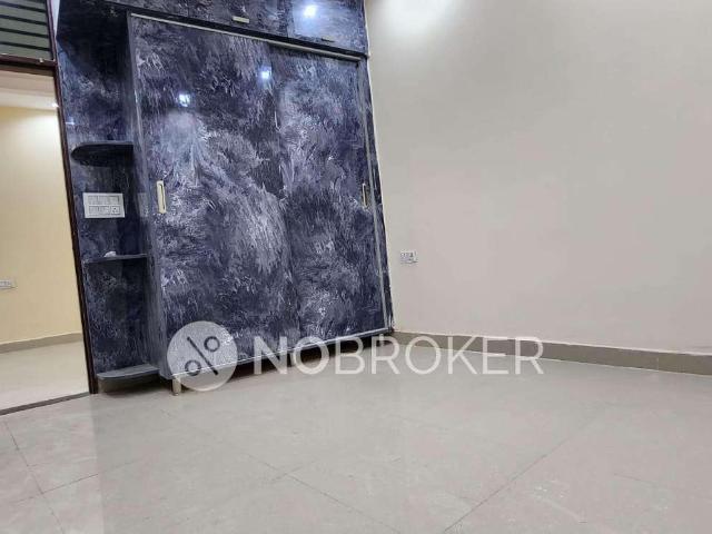 House for sale in Hariana