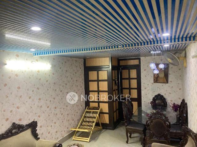 House for sale in West Delhi, Deri