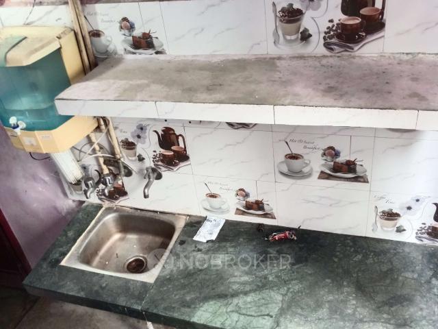 House for sale in East Delhi, Deri