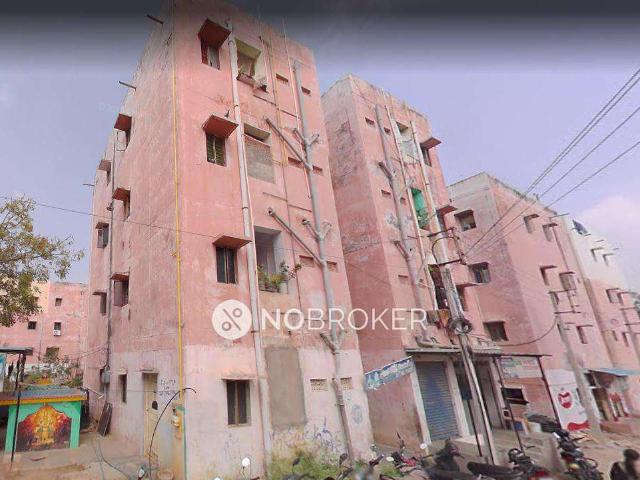 Flat for sale in Gandhi Statue;Yellamma Banda, Hyderabad