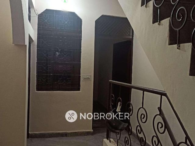 House for sale in West Delhi, Deri