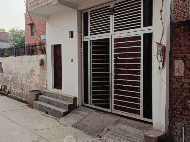 House for sale in Deri