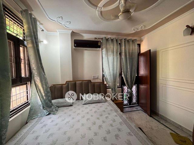 House for sale in South West Delhi, Deri