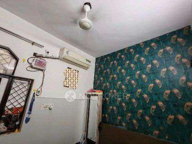 House for sale in West Delhi, Deri