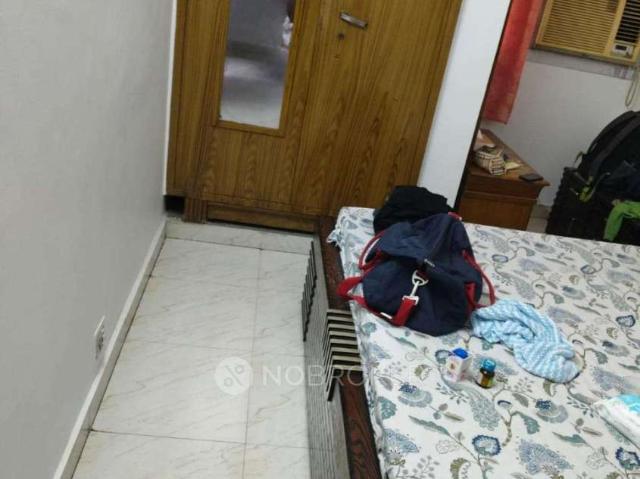 House for sale in North Delhi, Deri