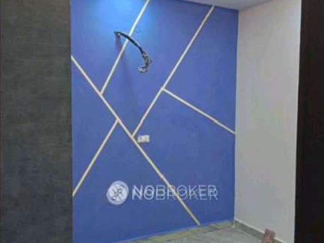 House for sale in North West Delhi, Deri