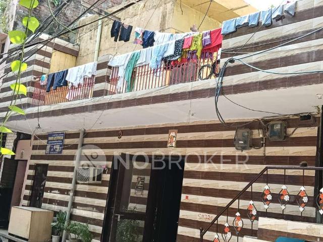 House for sale in North Delhi, Deri