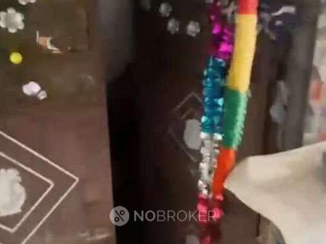 House for sale in North West Delhi, Deri