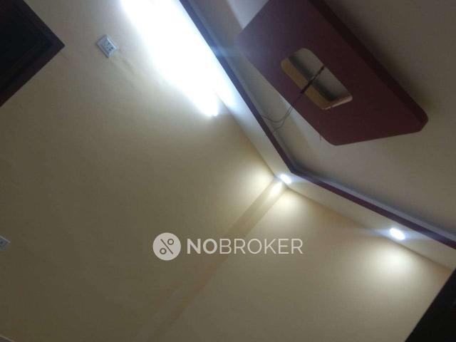 House for sale in Central Delhi, Deri