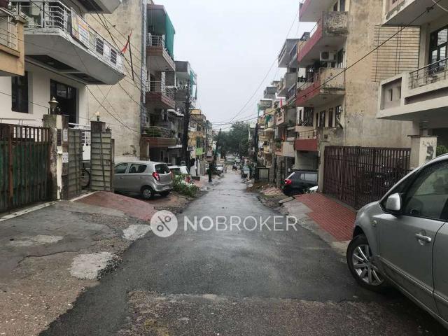 House for sale in Badkhal, Faridabad