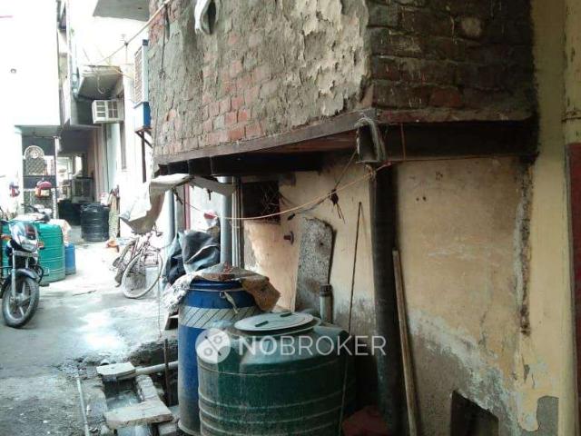 House for sale in South Delhi, Deri