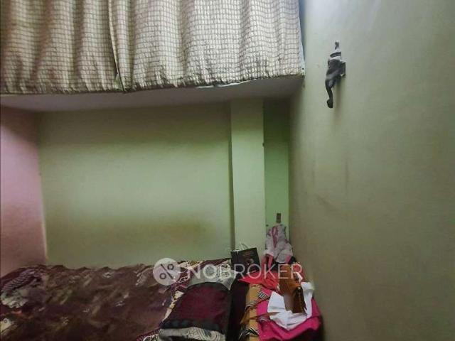 House for sale in Deri