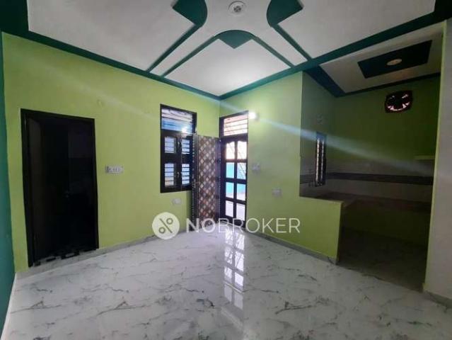 House for sale in Hariana