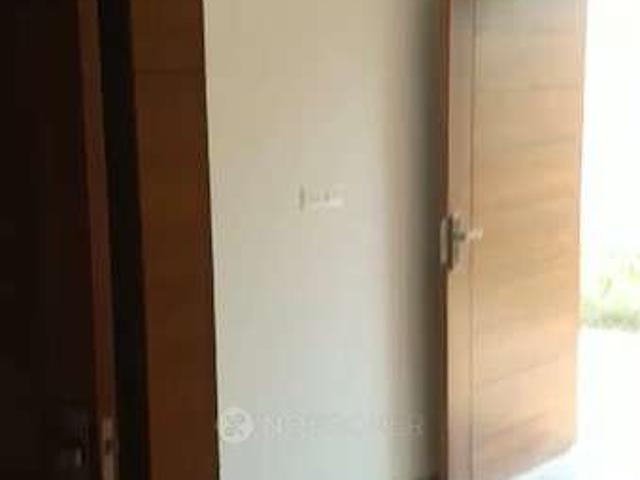 House for sale in Hariana