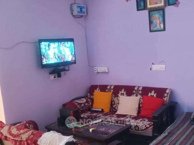 House for sale in Hariana