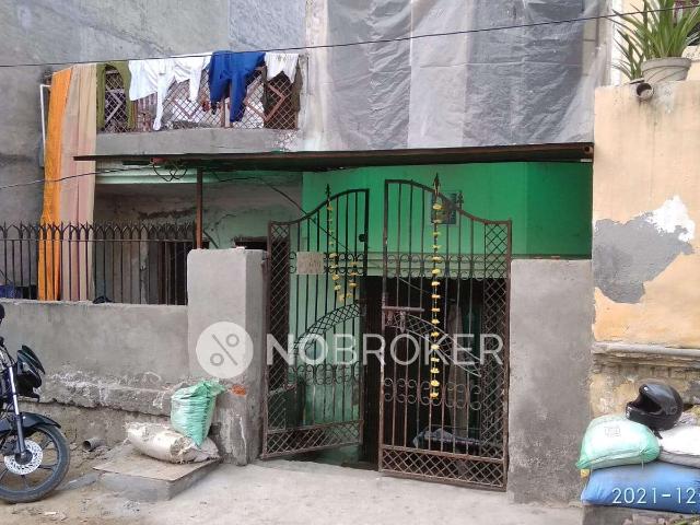 House for sale in Hariana