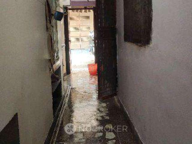 House for sale in Deri