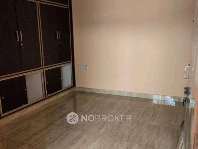House for sale in East Delhi, Deri