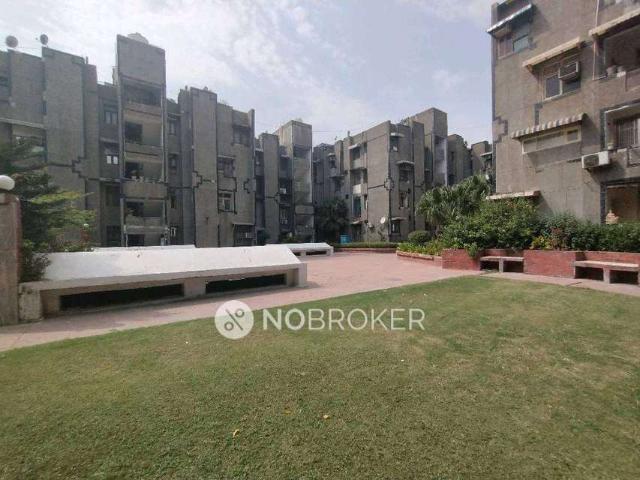 House for sale in West Delhi, Deri