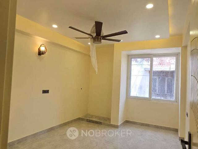 House for sale in Sispal Vihar, Gurugram