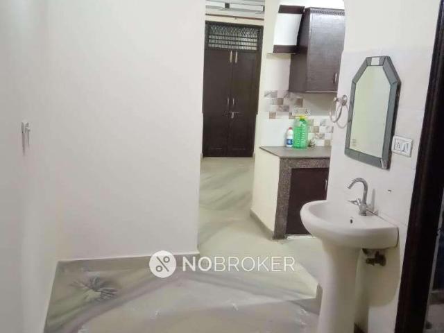 House for sale in West Delhi, Deri