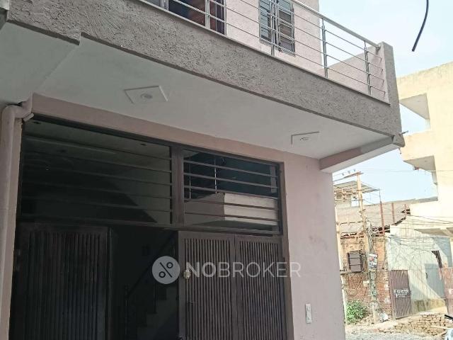 House for sale in Hariana