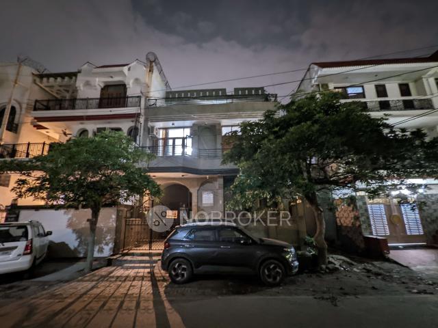 House for sale in Vasundhara - Delhi, Arunachal Pradesh