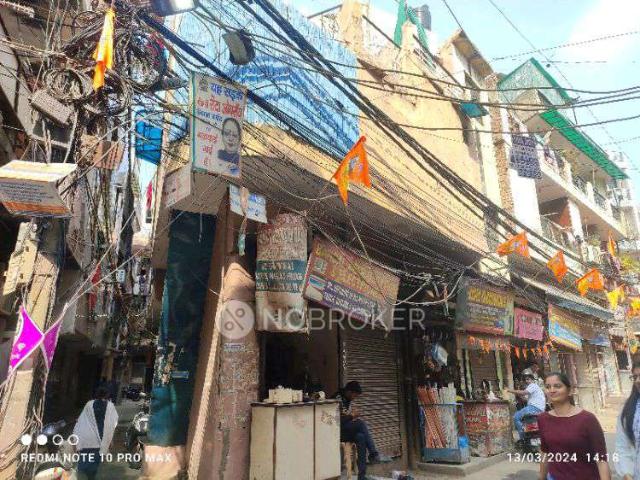 House for sale in West Delhi, Deri
