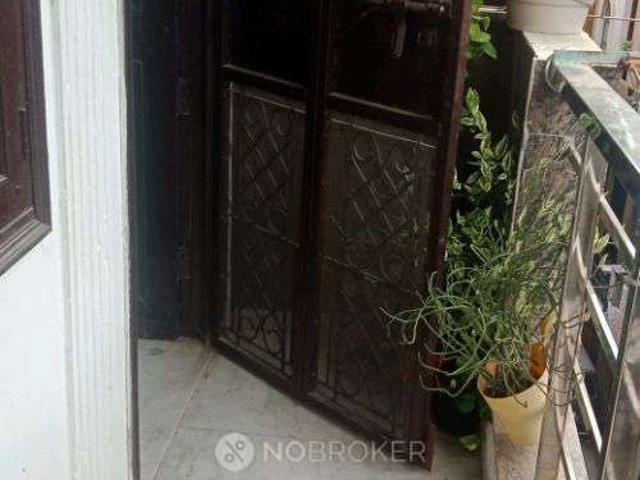 House for sale in West Delhi, Deri