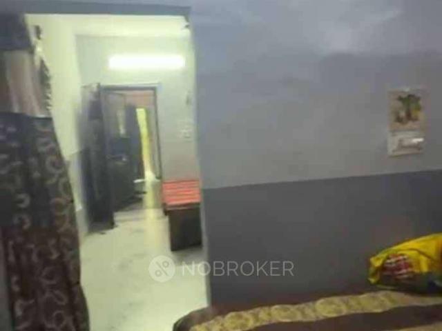 House for sale in Central Delhi, Deri