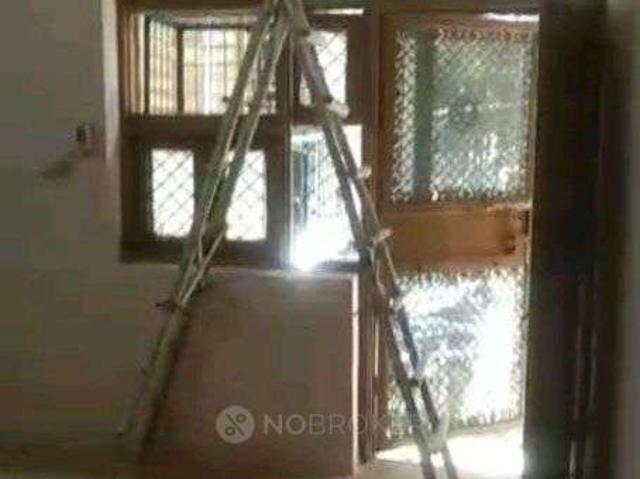 House for sale in U Block, Delhi