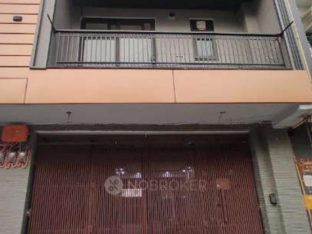 House for sale in Sainik Nagar, Delhi
