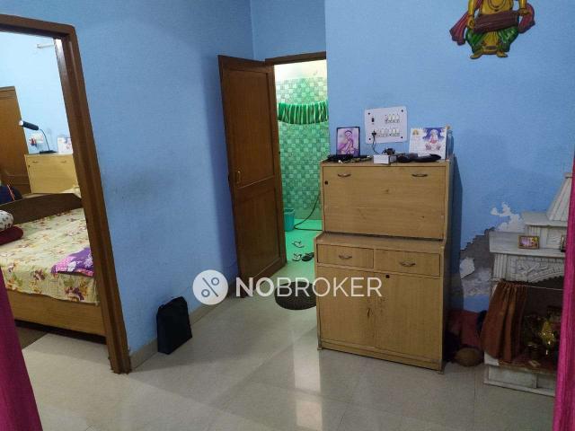 House for sale in West Delhi, Deri