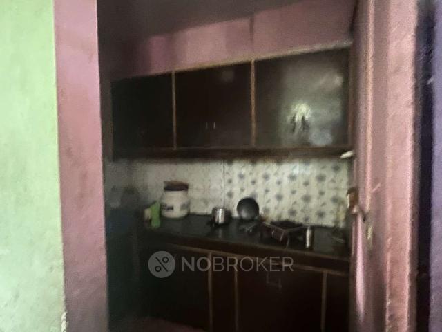 House for sale in West Delhi, Deri