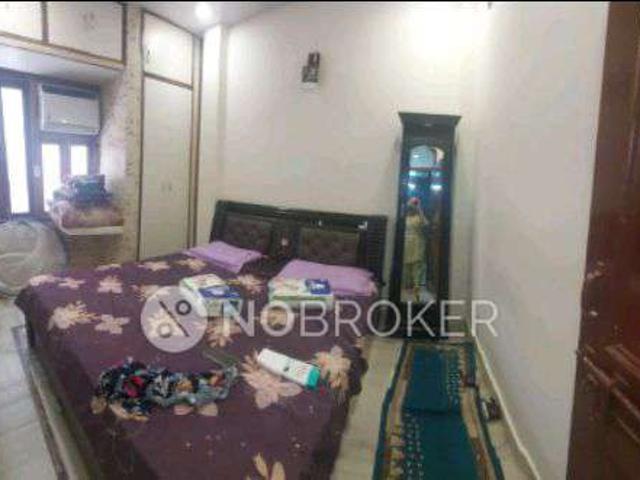 House for sale in West Delhi, Deri
