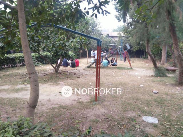 House for sale in Mayur Vihar, Delhi