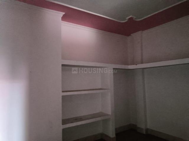 Flat for rent in Deri