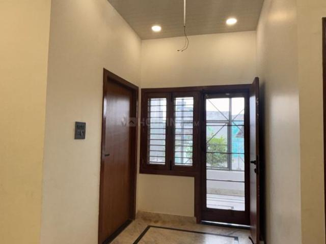 Flat for rent in Shahjahanpur, Arunachal Pradesh