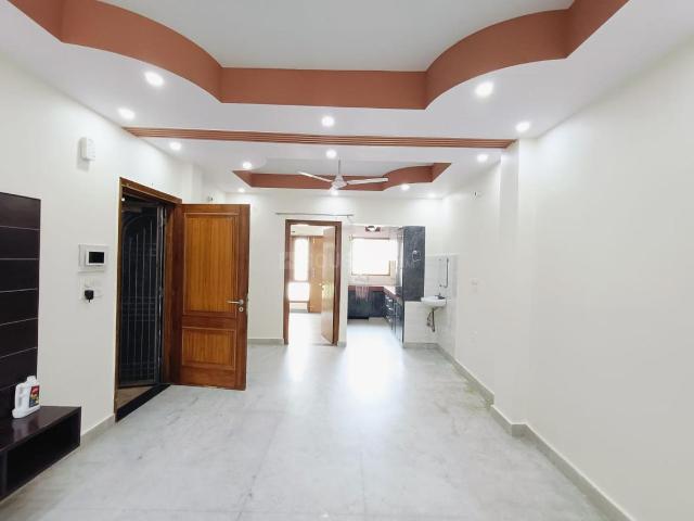 Flat for rent in Deri