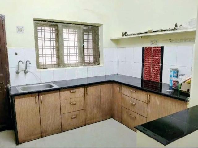 Flat for rent in Madya